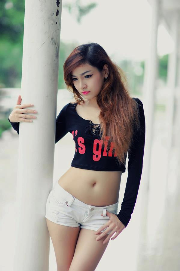 如此迷人的她